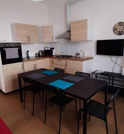 Casa Vacanza Il Balconcino Bergamo Bagian luar foto