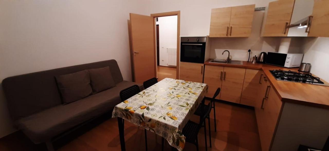 Casa Vacanza Il Balconcino Bergamo Bagian luar foto